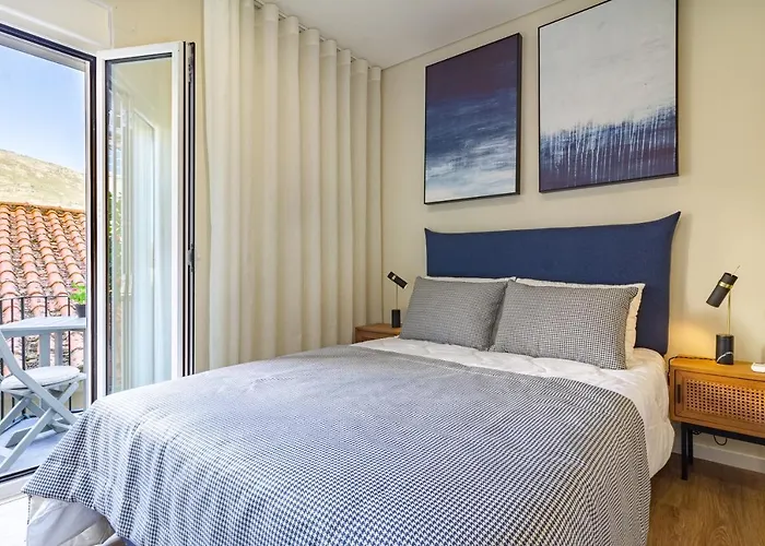 Porta 25 Guesthouse